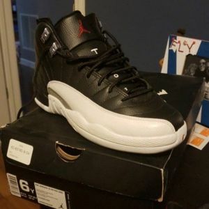 Jordan retro 12